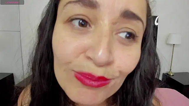  luna  sweet  online show from 02/07/25, 09:47