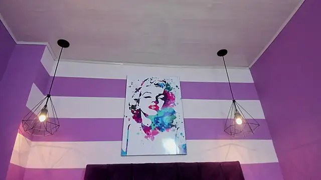 Snapshot of Alli_cooper chatting on 12/27/24, 02:54 Alli cooper online show from 12/27/24, 02:54