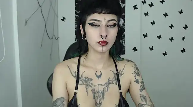 Snapshot of n0sferatus__ chatting on 01/10/25, 03:29 n0sferatus online show from 01/10/25, 03:29