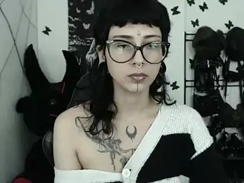 Snapshot of n0sferatus__ chatting on 03/06/26, 03:14 n0sferatus online show from 03/06/26, 03:14