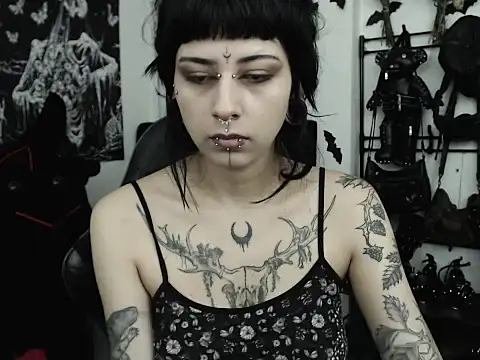 n0sferatus   online show from 05/30/26, 03:36