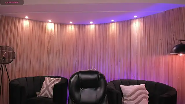 AmberLewis  online show from 11/14/25, 03:16