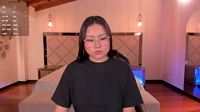 AmberLewis  online show from 11/22/25, 02:54