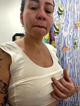 Snapshot of nurse_desi_sexlove chatting on 01/11/26, 11:04 nurse desi sexlove online show from 01/11/26, 11:04