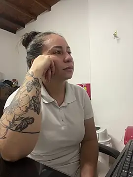 Snapshot of nurse_desi_sexlove chatting on 02/08/26, 06:39 nurse desi sexlove online show from 02/08/26, 06:39