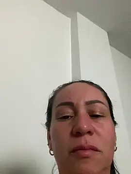 Snapshot of nurse_desi_sexlove chatting on 03/08/26, 02:04 nurse desi sexlove online show from 03/08/26, 02:04