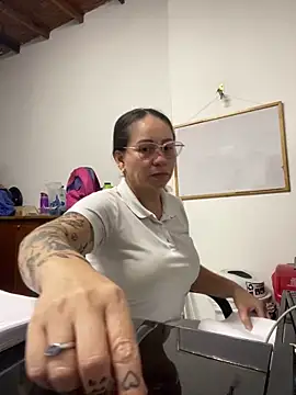 Snapshot of nurse_desi_sexlove chatting on 03/16/26, 05:44 nurse desi sexlove online show from 03/16/26, 05:44