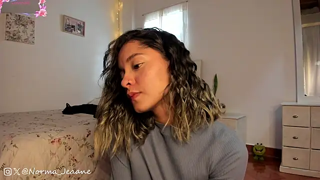 Norma-Jeaane online show from 01/17/25, 07:49