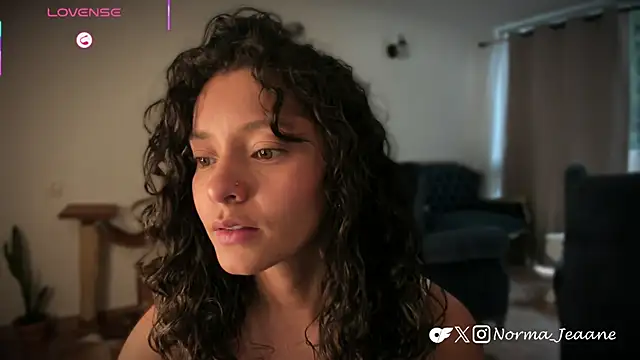 Snapshot of Norma-Jeaane chatting on 04/02/26, 09:45 Norma-Jeaane online show from 04/02/26, 09:45