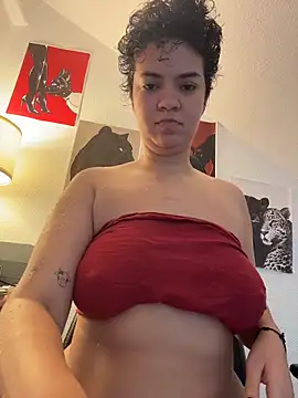 Snapshot of rafamarianoofc chatting on 11/12/25, 10:15 rafamarianoofc online show from 11/12/25, 10:15