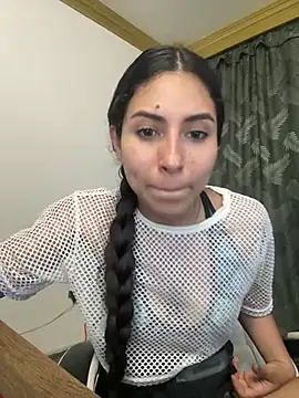 bella-black online show from 03/10/26, 12:48