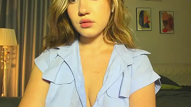 HanahCute online show from 02/27/25, 03:04