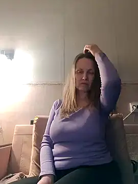 Evelina cute online show from 02/02/25, 03:28