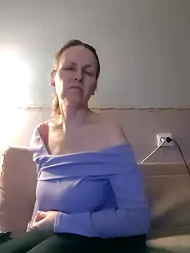 Evelina cute online show from 03/05/25, 07:49