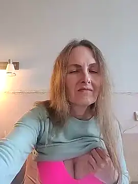 Evelina cute online show from 10/05/25, 11:30