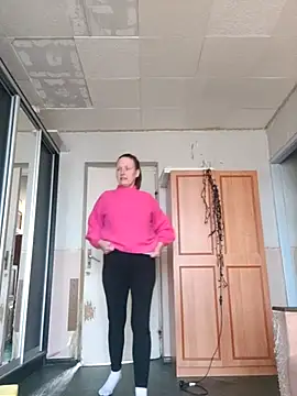 Evelina cute online show from 10/21/25, 12:28