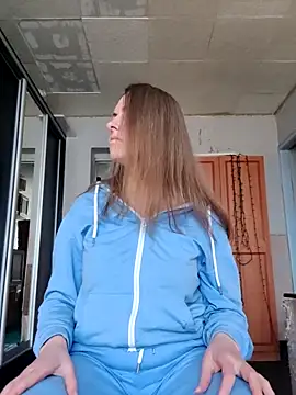 Evelina cute online show from 03/26/26, 10:32