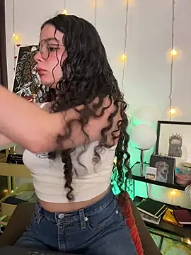 Antoniart  online show from 11/19/25, 01:38