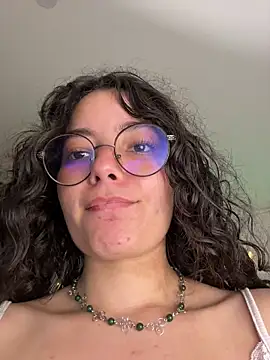 Antoniart  online show from 12/04/25, 02:54