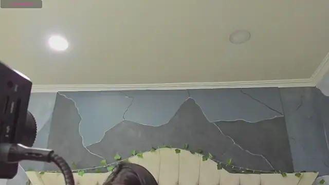 Snapshot of AmberGreyy_ chatting on 12/18/25, 05:08 AmberGreyy online show from 12/18/25, 05:08