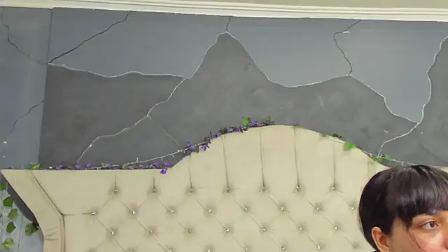 Snapshot of AmberGreyy_ chatting on 02/04/26, 04:24 AmberGreyy online show from 02/04/26, 04:24