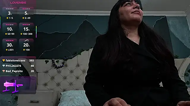 Snapshot of AmberGreyy_ chatting on 02/17/26, 01:29 AmberGreyy online show from 02/17/26, 01:29