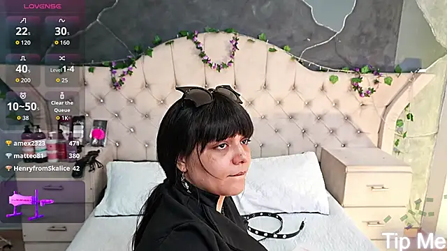 Snapshot of AmberGreyy_ chatting on 02/24/26, 04:38 AmberGreyy online show from 02/24/26, 04:38