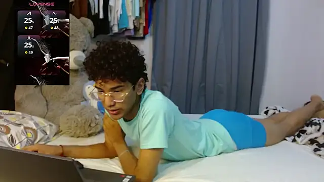 harrytwink18 online show from 04/08/26, 10:10