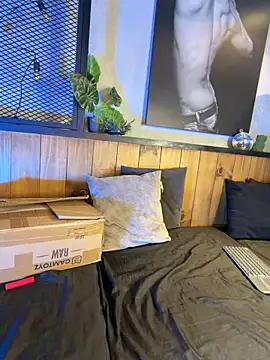 andrewortix online show from 04/05/26, 05:04