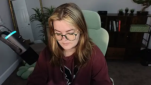 rodeobrii online show from 09/22/25, 02:24