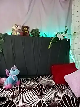 Snapshot of Devilnia9 chatting on 02/28/25, 03:26 Devilnia9 online show from 02/28/25, 03:26