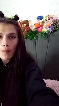 Snapshot of Devilnia9 chatting on 10/03/25, 10:29 Devilnia9 online show from 10/03/25, 10:29