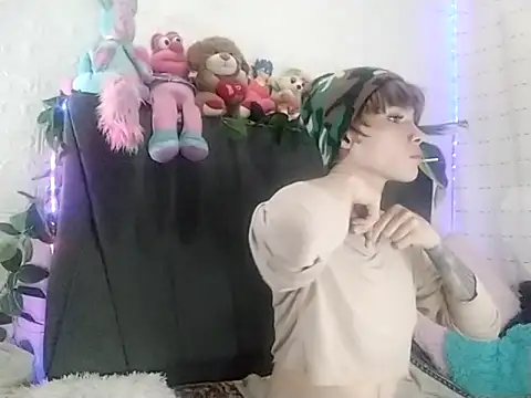 Snapshot of Devilnia9 chatting on 10/11/25, 07:51 Devilnia9 online show from 10/11/25, 07:51