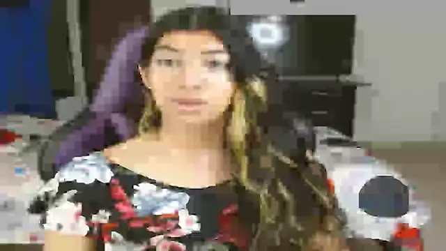 engielphoenis14 online show from 03/07/25, 12:26