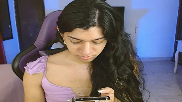 engielphoenis14 online show from 02/03/26, 10:59