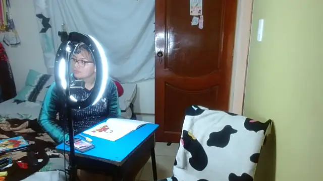 clayre and jill online show from 02/05/26, 06:12