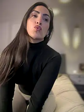 alessandra-a online show from 10/07/25, 02:31