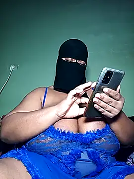 Snapshot of Loly_mor chatting on 01/22/25, 09:13 Loly mor online show from 01/22/25, 09:13