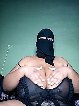 Snapshot of Loly_mor chatting on 01/23/25, 09:08 Loly mor online show from 01/23/25, 09:08