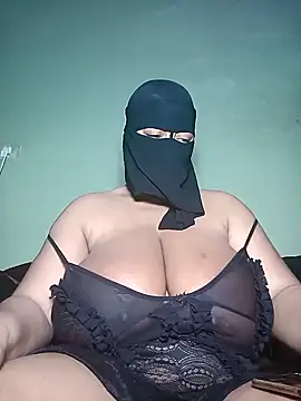 Snapshot of Loly_mor chatting on 01/30/25, 05:09 Loly mor online show from 01/30/25, 05:09