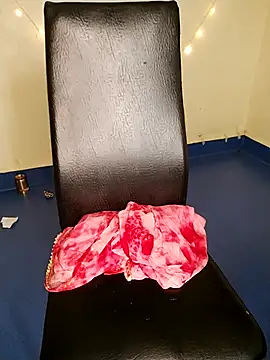 Jenny-Lucifer online show from 02/11/25, 04:02