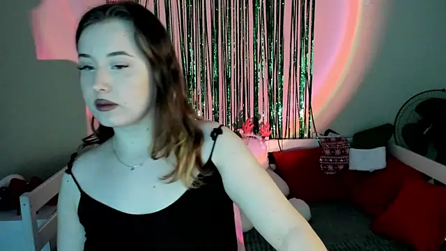 Emily Gin online show from 01/04/25, 08:28