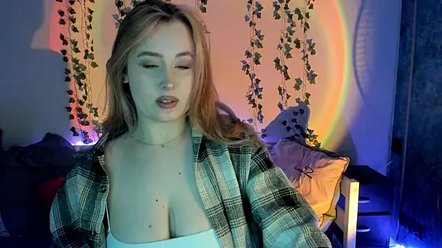 Emily Gin online show from 03/08/25, 08:44