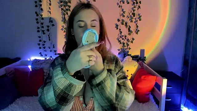 Emily Gin online show from 03/20/25, 05:46