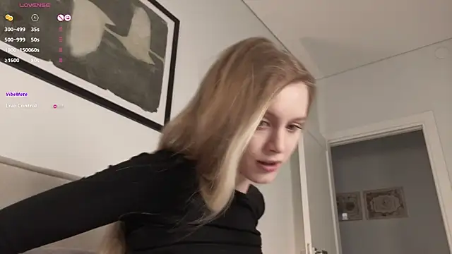 Snapshot of jelli_jenni chatting on 04/18/26, 02:10 jelli jenni online show from 04/18/26, 02:10