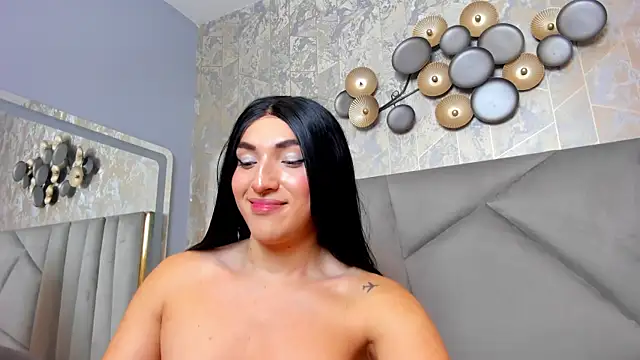 Snapshot of TomLondon_ chatting on 02/03/25, 05:56 TomLondon  online show from 02/03/25, 05:56