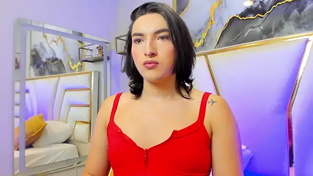 Snapshot of TomLondon_ chatting on 03/06/25, 11:47 TomLondon  online show from 03/06/25, 11:47