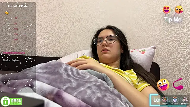 the princese online show from 02/09/25, 01:00