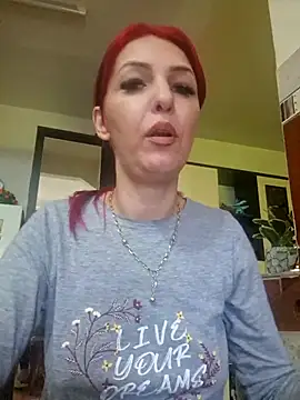 Snapshot of Evadesirex46 chatting on 04/23/26, 12:29 Evadesirex46 online show from 04/23/26, 12:29
