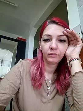 Snapshot of Evadesirex46 chatting on 06/06/26, 05:56 Evadesirex46 online show from 06/06/26, 05:56